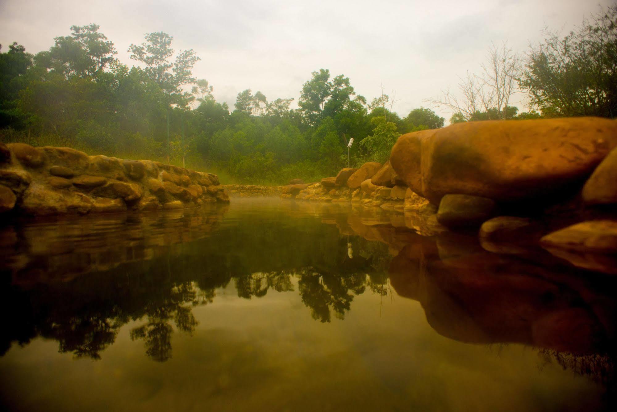 Thanh Tan Hot Springs By Fusion Hue Dış mekan fotoğraf